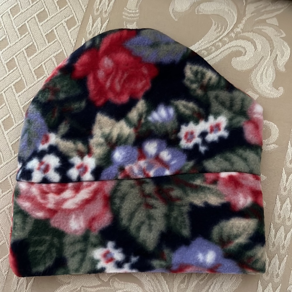 Hat Hand Made -Beautiful Colors! - Picture 2 of 3